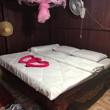 Happy Homestay Banlung & Trekking Exterior photo